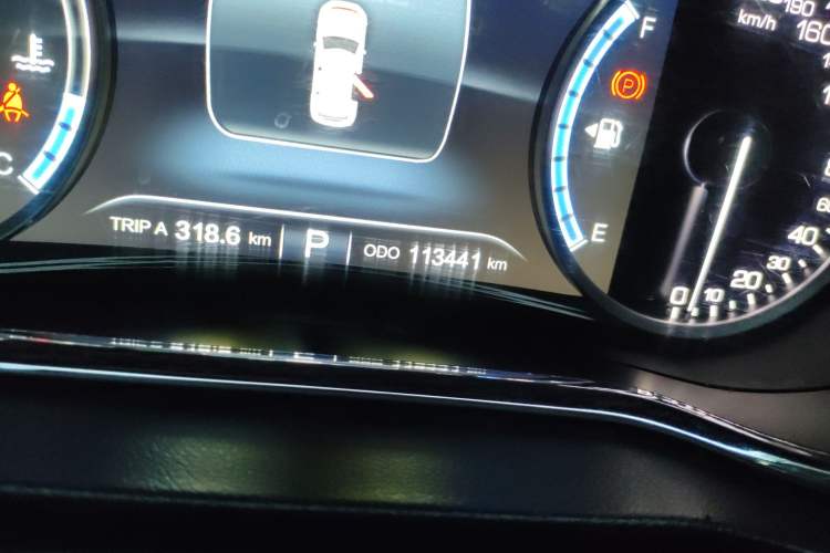 Used CHANGAN CS75 2017 Shangkui Edition 1.5T Automatic Fengxiang Model Odometer Close Up