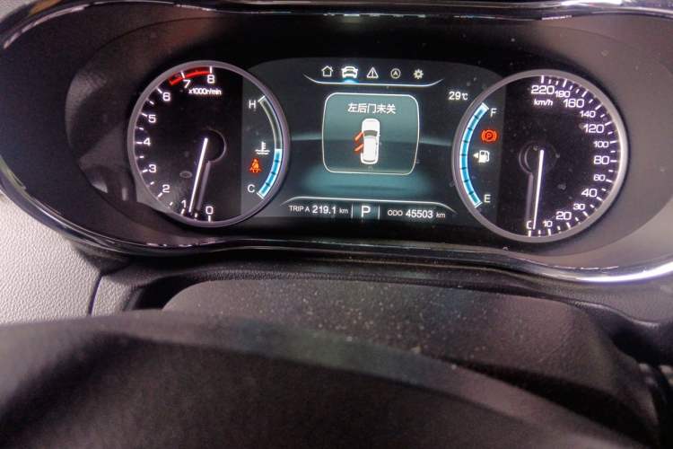 Used CHANGAN CS75 2017 Shangkui Edition 1.5T Automatic Fengxiang Model Odometer Close Up