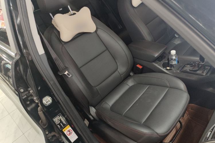 Used CHANGAN CS75 2017 Shangkui Edition 1.5T Automatic Fengxiang Model Right Front Seat