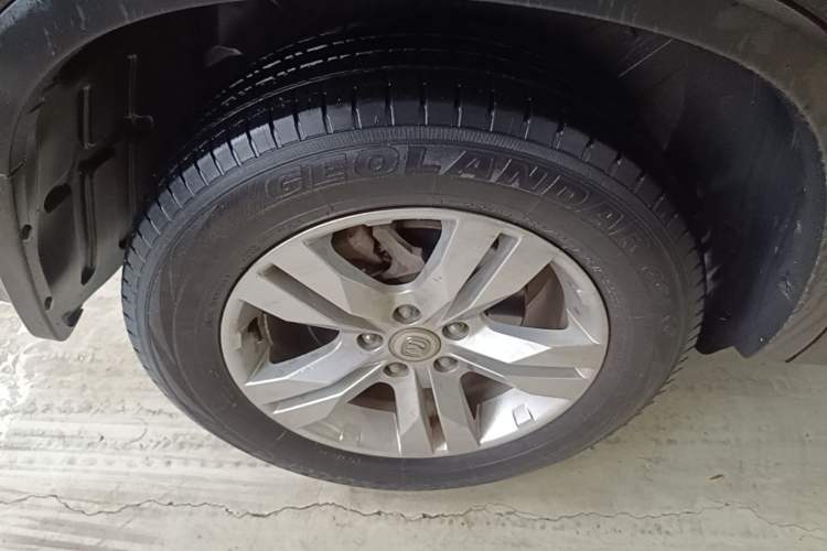 Used CHANGAN CS75 2017 Shangku Edition 1.5T Manual ZhiXiang Model Right Rear Wheel Hub