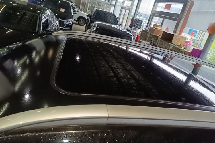 Used CHANGAN CS75 2017 Shangku Edition 1.5T Manual ZhiXiang Model Roof