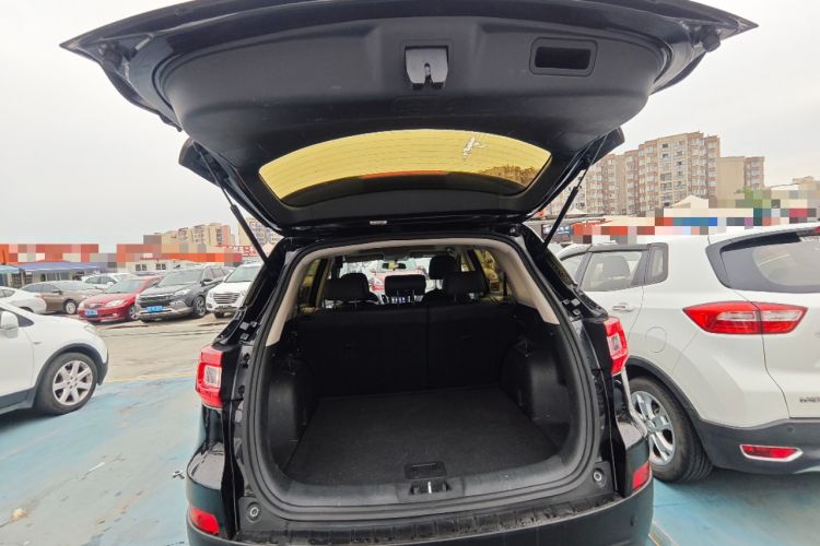 Used CHANGAN CS75 2017 Shangku Edition 1.5T Manual ZhiXiang Model Trunk