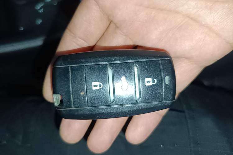 Used CHANGAN CS75 2017 Shangku Edition 1.5T Manual ZhiXiang Model Vehicle Key