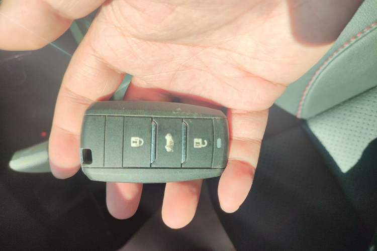 Used CHANGAN CS75 2017 Shangkui Edition 1.5T Automatic Sharp Model Vehicle Key