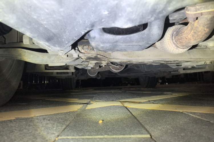 Used CHANGAN CS75 2017 Shangkui Edition 1.5T Automatic Fengxiang Model Chassis Front