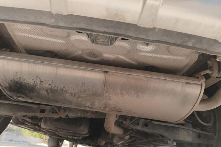 Used CHANGAN CS75 2017 Shangkui Edition 1.5T Automatic Fengxiang Model Chassis Rear