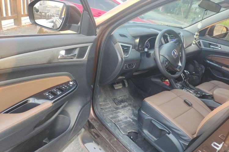 Used CHANGAN CS75 2017 Shangkui Edition 1.5T Automatic Fengyue Model Driver Seat
