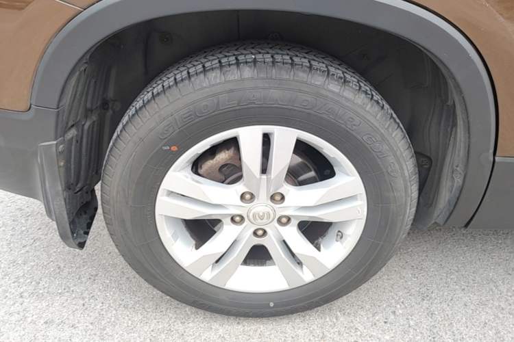 Used CHANGAN CS75 2017 Shangkui Edition 1.5T Automatic Fengyue Model Exterior 5