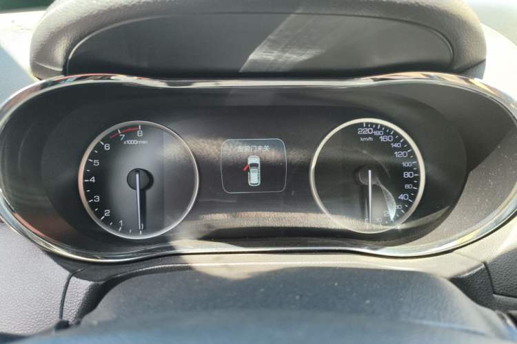 Used CHANGAN CS75 2017 Shangkui Edition 1.5T Automatic Fengxiang Model Instrument Cluster