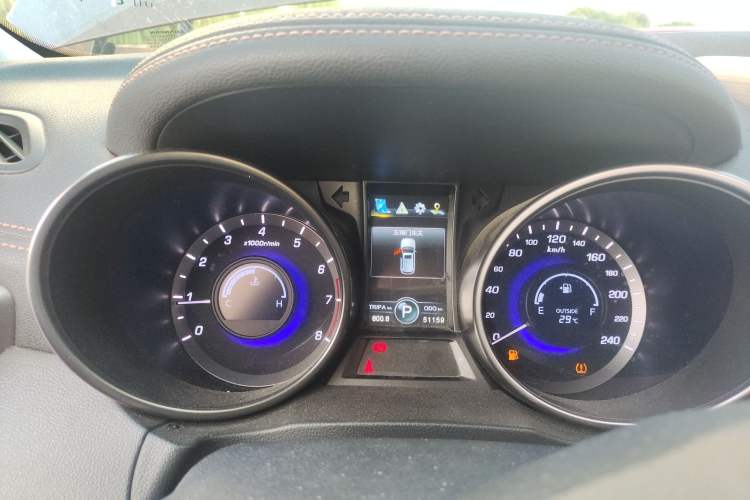 Used CHANGAN CS75 2017 Shangkui Edition 1.5T Automatic Fengyue Model Instrument Cluster