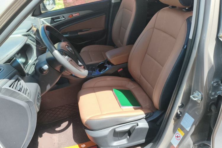 Used CHANGAN CS75 2017 Shangkui Edition 1.5T Automatic Fengxiang Model Left Front Seat
