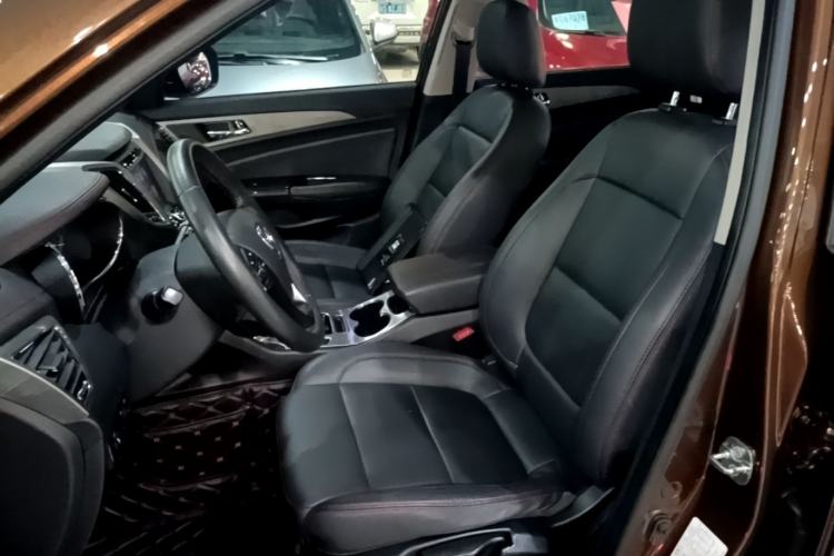 Used CHANGAN CS75 2017 Shangkui Edition 1.5T Automatic Fengxiang Model Left Front Seat