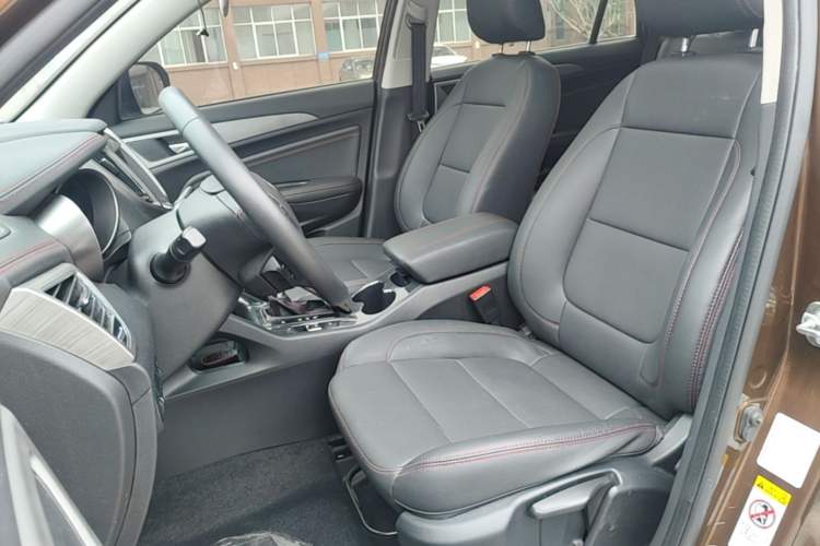 Used CHANGAN CS75 2017 Shangkui Edition 1.5T Automatic Fengyue Model Left Front Seat