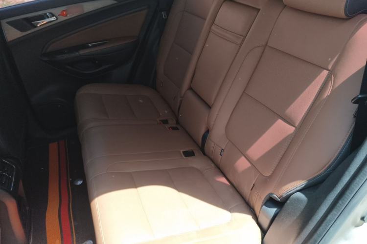 Used CHANGAN CS75 2017 Shangkui Edition 1.5T Automatic Fengxiang Model Left Rear Seat