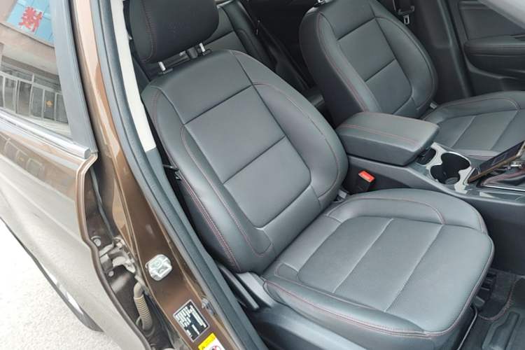Used CHANGAN CS75 2017 Shangkui Edition 1.5T Automatic Fengyue Model Right Front Seat