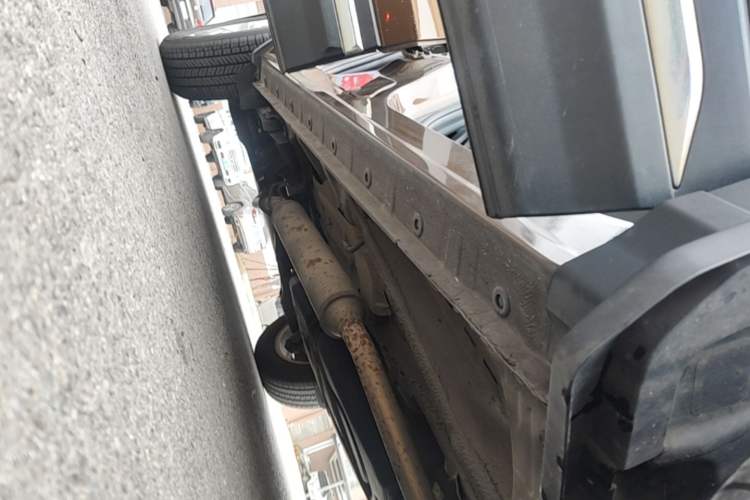 Used CHANGAN CS75 2017 Shangkui Edition 1.5T Automatic Fengyue Model Right Side Sill