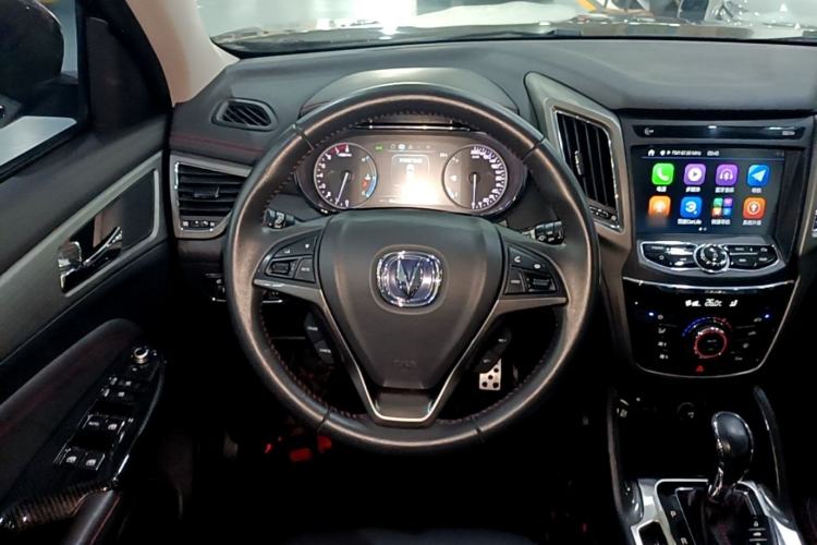Used CHANGAN CS75 2017 Shangkui Edition 1.5T Automatic Fengxiang Model Steering Wheel