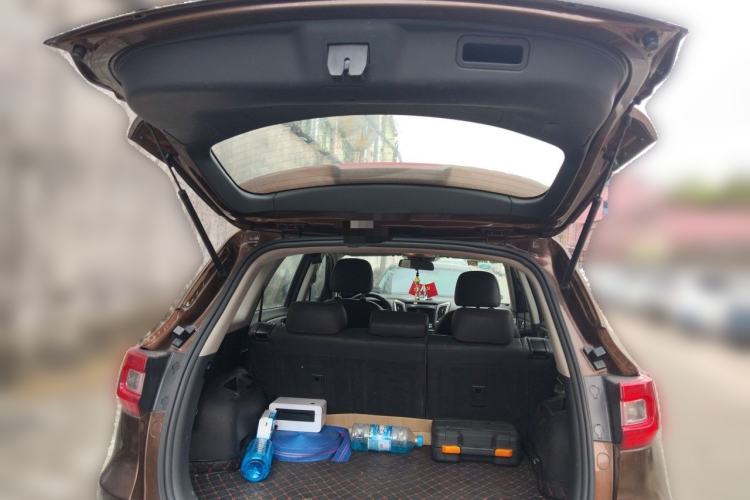 Used CHANGAN CS75 2017 Shangkui Edition 1.5T Automatic Fengyue Model Trunk