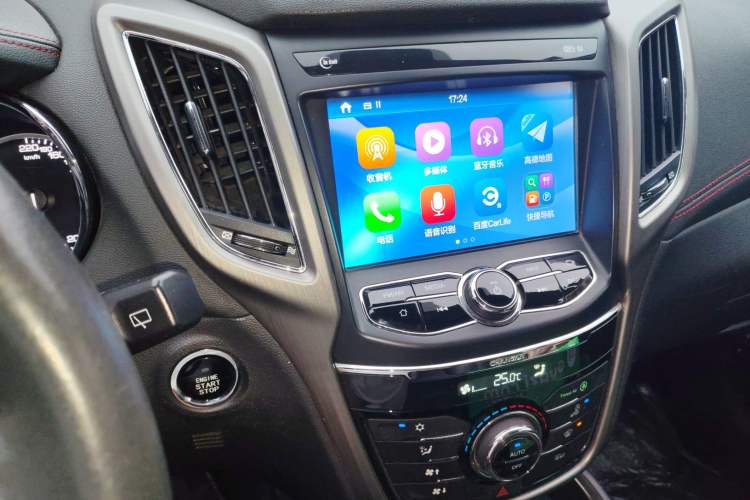 Used CHANGAN CS75 2017 Shangkui Edition 1.5T Automatic Fengyu Model Audio And AC Panel