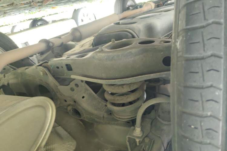 Used CHANGAN CS75 2017 Shangkui Edition 1.5T Manual Fengxiang Model Chassis Rear