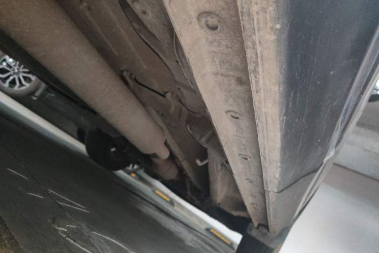 Used CHANGAN CS75 2017 Shangkui Edition 1.5T Automatic Fengxiang Model Chassis Rear Right