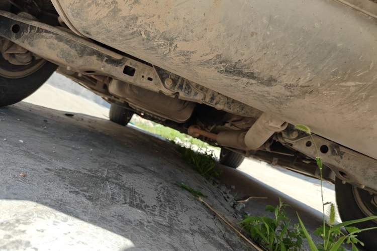 Used CHANGAN CS75 2017 Shangkui Edition 1.5T Automatic Fengxiang Model Chassis Rear