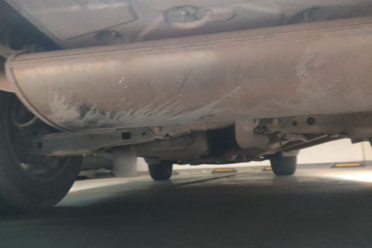 Used CHANGAN CS75 2017 Shangkui Edition 1.5T Automatic Fengxiang Model Chassis Rear