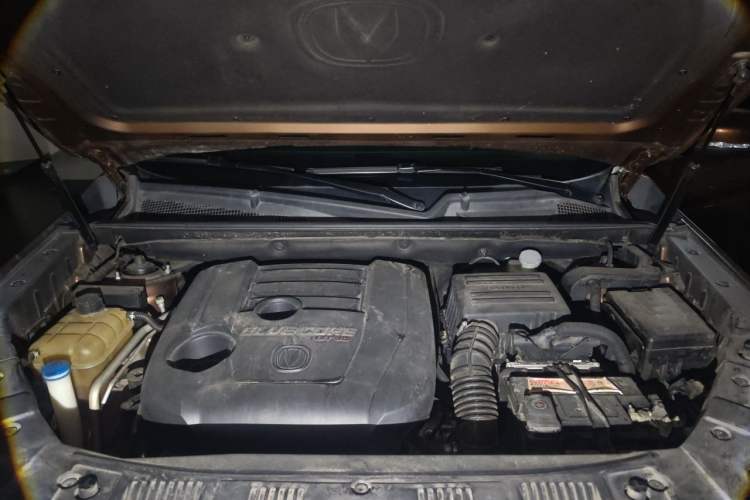 Used CHANGAN CS75 2017 Shangkui Edition 1.5T Automatic Sharp Model Engine Bay