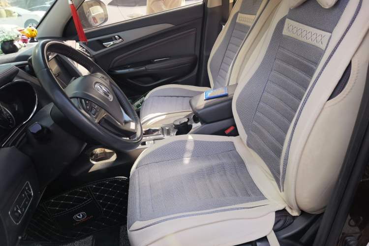 Used CHANGAN CS75 2017 Shangkui Edition 1.5T Automatic Fengxiang Model Left Front Seat