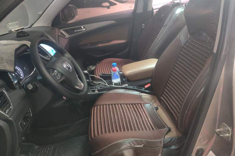 Used CHANGAN CS75 2017 Shangkui Edition 1.5T Automatic Fengxiang Model Left Front Seat