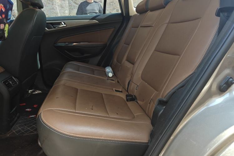 Used CHANGAN CS75 2017 Shangkui Edition 1.5T Automatic Fengxiang Model Left Rear Seat