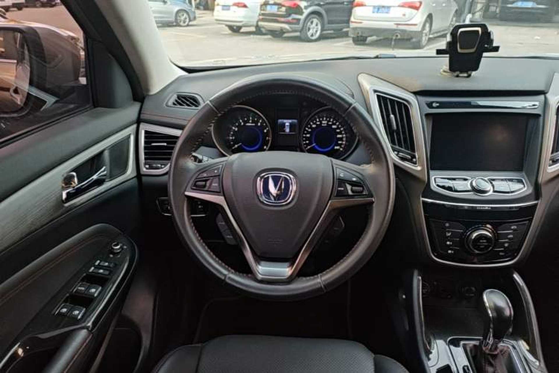 Used CHANGAN CS75 2017 Shangkui Edition 1.5T Automatic Fengyue Model Steering Wheel