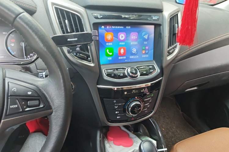 Used CHANGAN CS75 2017 Shangkui Edition 1.5T Automatic Sharp Model Audio And AC Panel