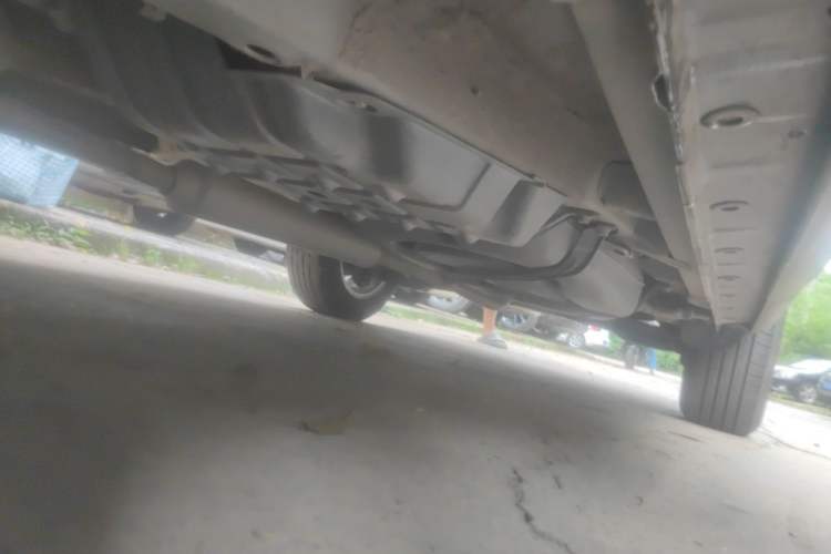 Used CHANGAN CS75 2017 Shangkui Edition 1.5T Manual Fengxiang Model Chassis Front Left