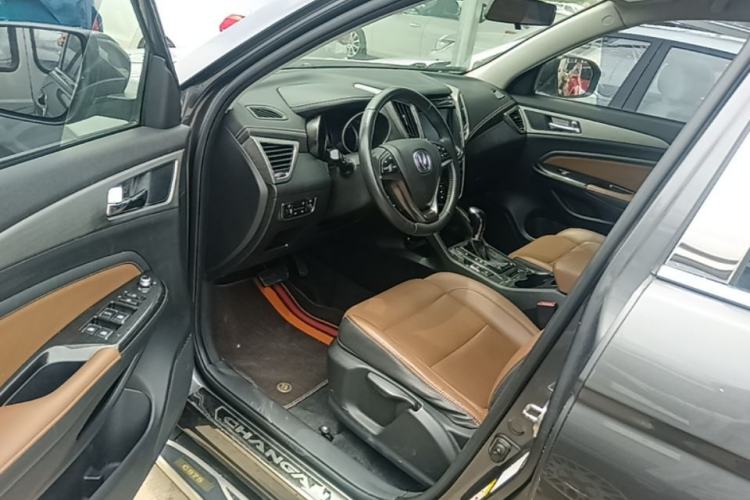Used CHANGAN CS75 2017 Shangkui Edition 1.5T Automatic Fengyue Model Driver Seat
