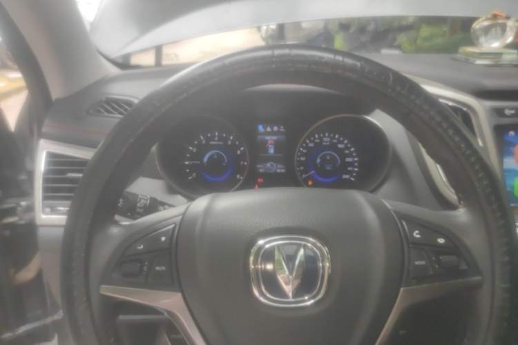 Used CHANGAN CS75 2017 Shangkui Edition 1.5T Manual Fengxiang Model Instrument Cluster