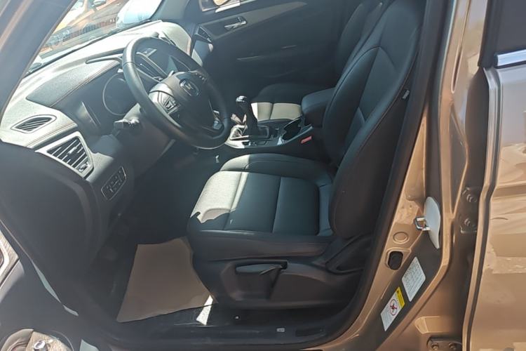 Used CHANGAN CS75 2017 Shangku Edition 1.5T Manual ZhiXiang Model Left Front Seat