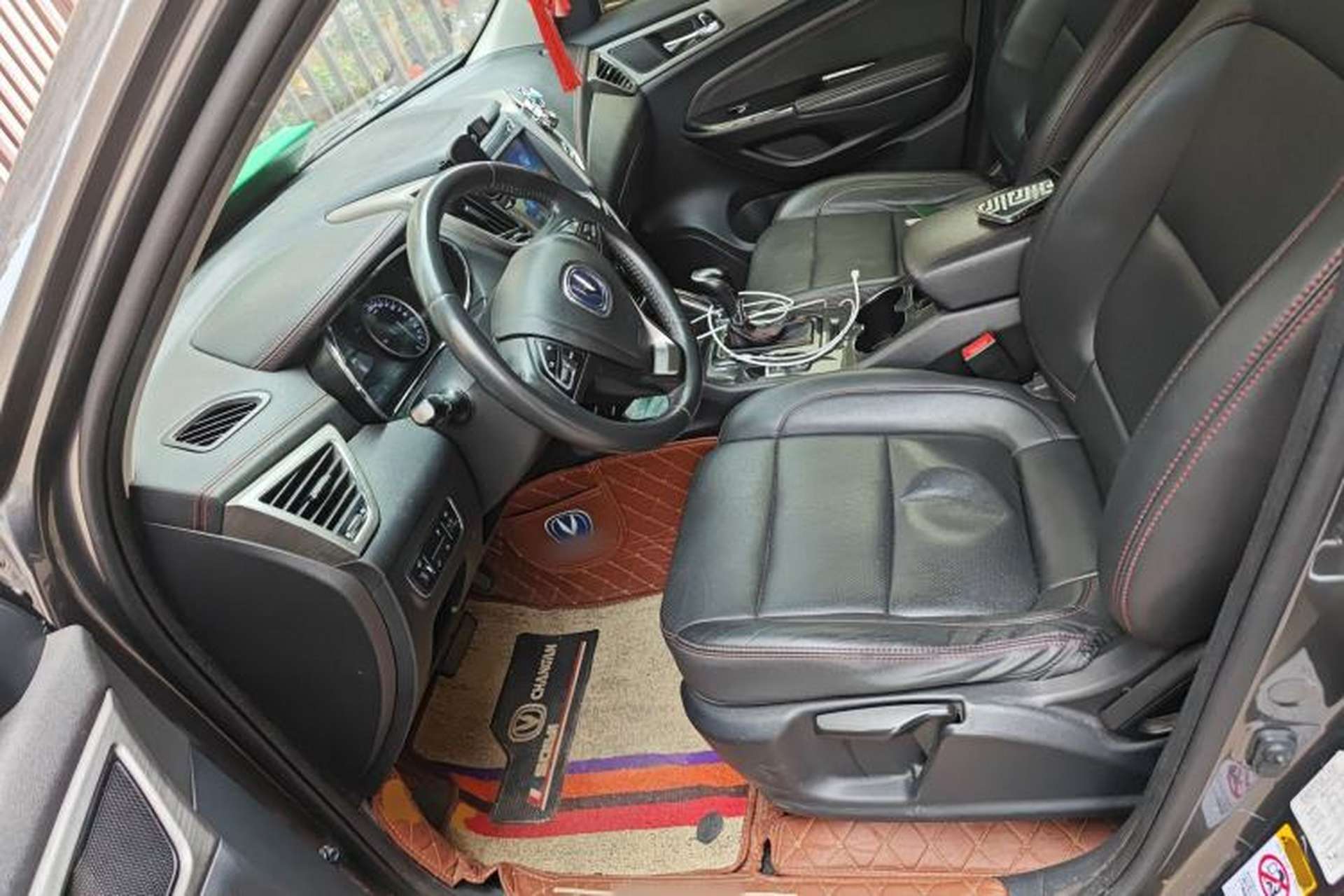 Used CHANGAN CS75 2017 Shangkui Edition 1.5T Automatic Fengxiang Model Left Front Seat