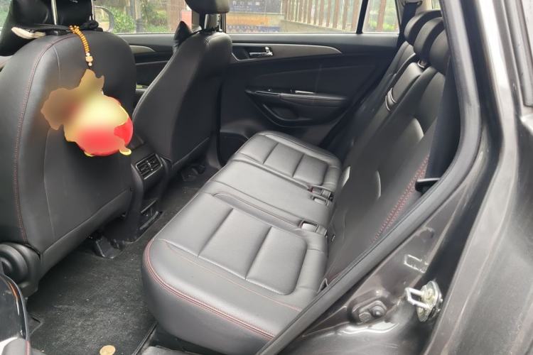 Used CHANGAN CS75 2017 Shangkui Edition 1.5T Automatic Fengxiang Model Left Rear Seat