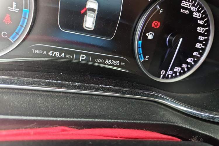 Used CHANGAN CS75 2017 Shangkui Edition 1.5T Automatic Sharp Model Odometer Close Up