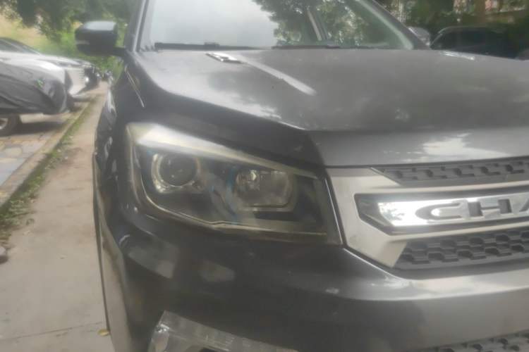 Used CHANGAN CS75 2017 Shangkui Edition 1.5T Manual Fengxiang Model Right Front Headlight