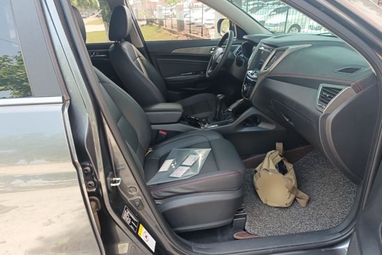 Used CHANGAN CS75 2017 Shangkui Edition 1.5T Manual Fengxiang Model Right Front Seat