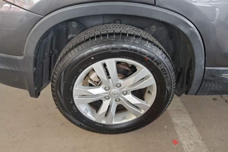Used CHANGAN CS75 2017 Shangkui Edition 1.5T Automatic Fengxiang Model Right Rear Wheel Hub