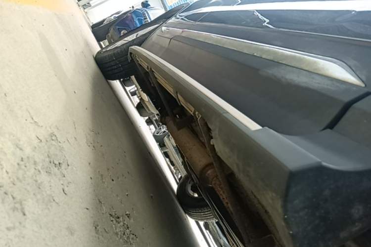 Used CHANGAN CS75 2017 Shangkui Edition 1.5T Automatic Fengyue Model Right Side Sill