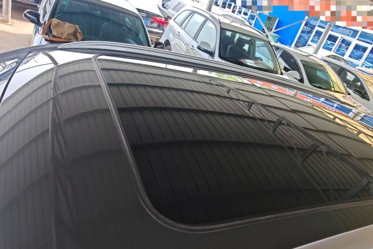 Used CHANGAN CS75 2017 Shangkui Edition 1.5T Automatic Fengxiang Model Roof