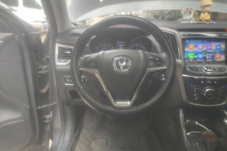 Used CHANGAN CS75 2017 Shangkui Edition 1.5T Manual Fengxiang Model Steering Wheel