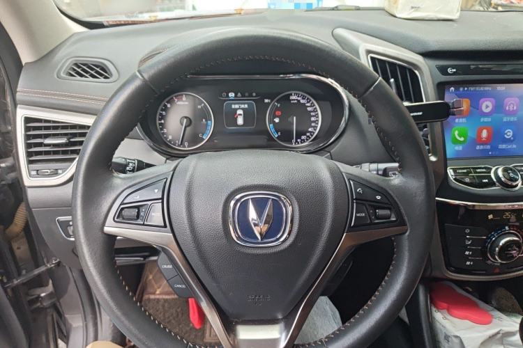 Used CHANGAN CS75 2017 Shangkui Edition 1.5T Automatic Sharp Model Steering Wheel