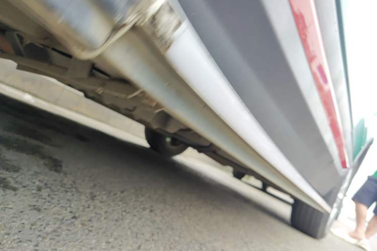 Used CHANGAN CS75 2017 Shangkui Edition 1.5T Automatic Fengxiang Model Chassis Front Left