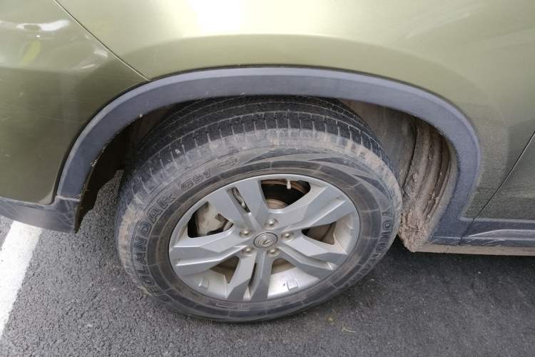 Used CHANGAN CS75 2017 Shangkui Edition 1.5T Manual Fengxiang Model Left Front Wheel Hub