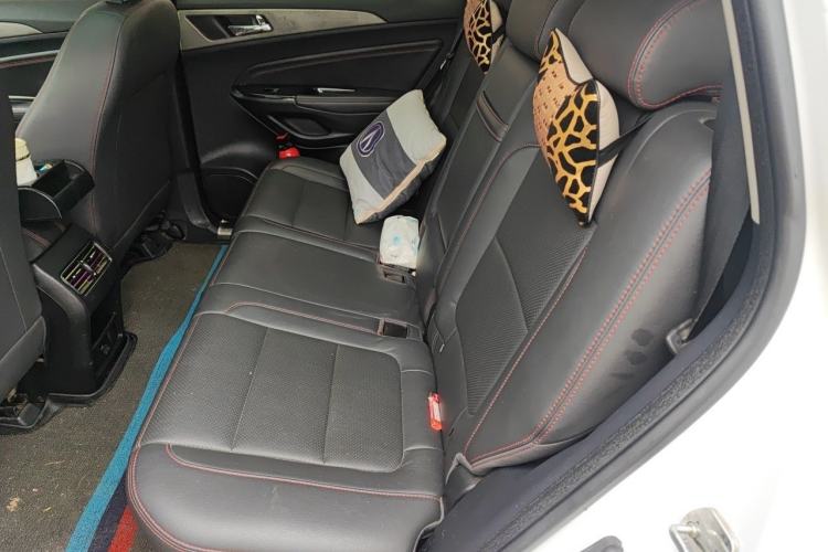 Used CHANGAN CS75 2017 Shangkui Edition 1.5T Automatic Fengxiang Model Left Rear Seat